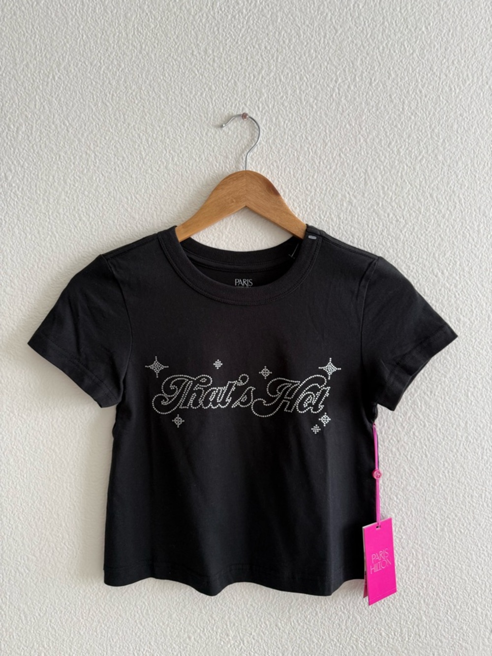 Paris Hilton Black "That's Hot" Short Sleeve Tee